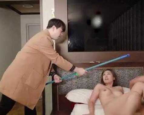 Người phụ nữ ngoại tình